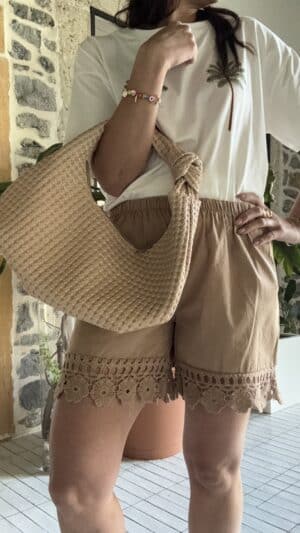 Short Solane