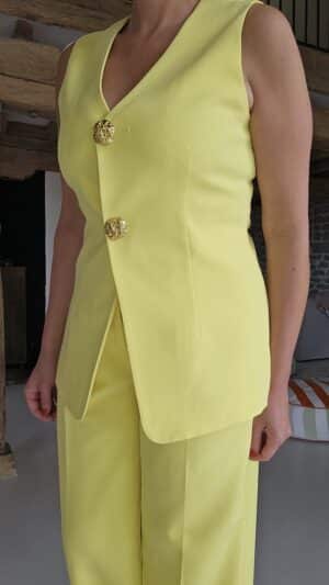 Ensemble Rebecca Jaune