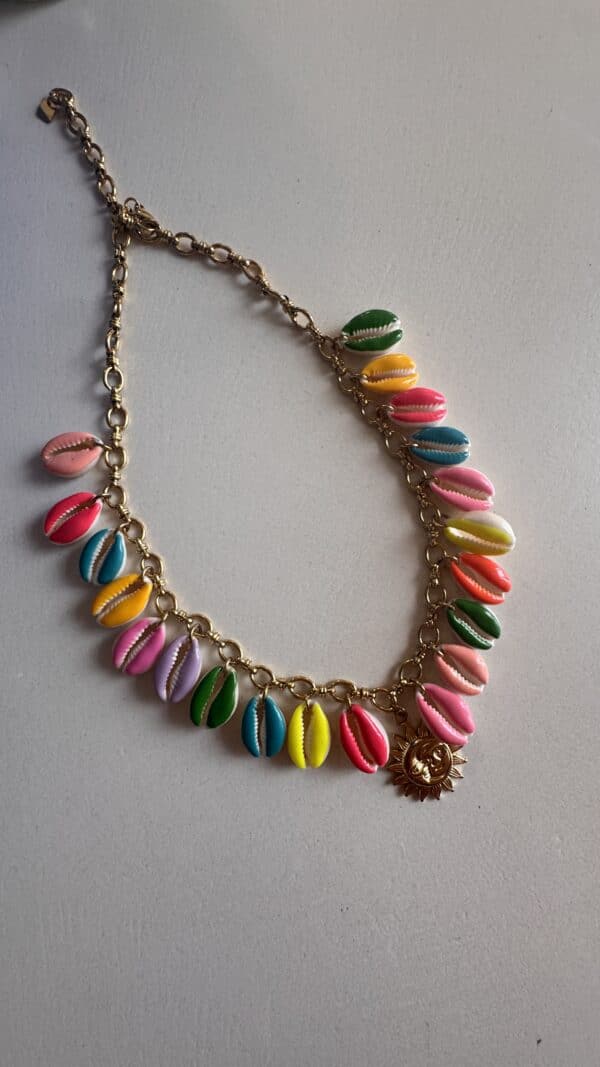 Collier coquillage multicolore – Image 2