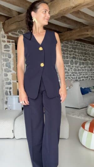 Ensemble Rebecca Navy