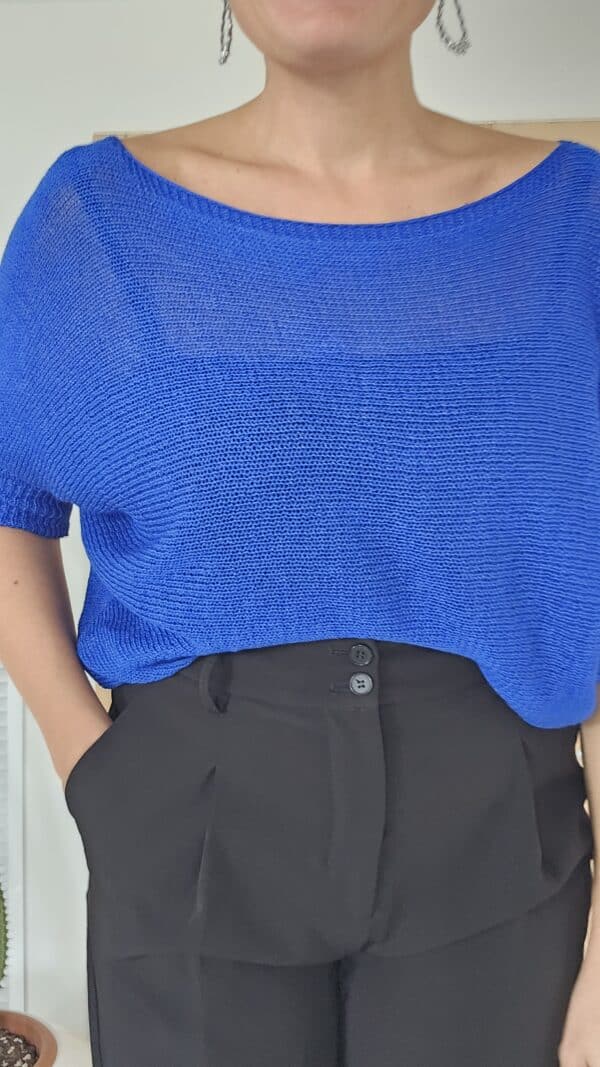 Pull noeud bleu electrique – Image 3