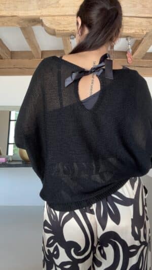 Pull noeud noir