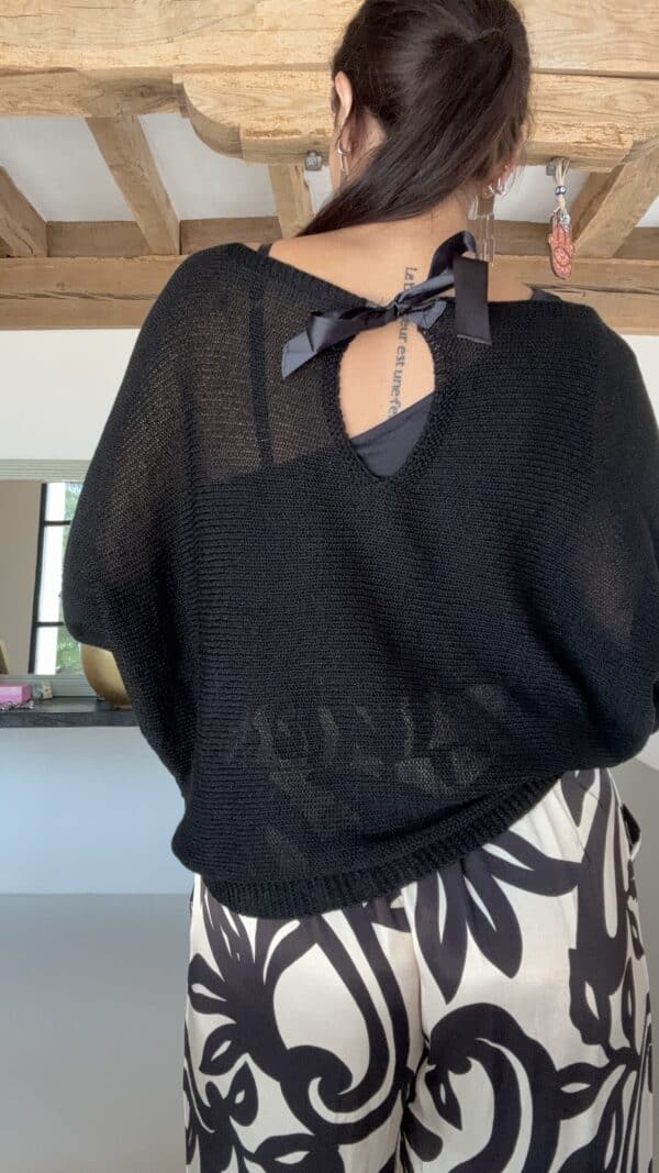 Pull noeud noir