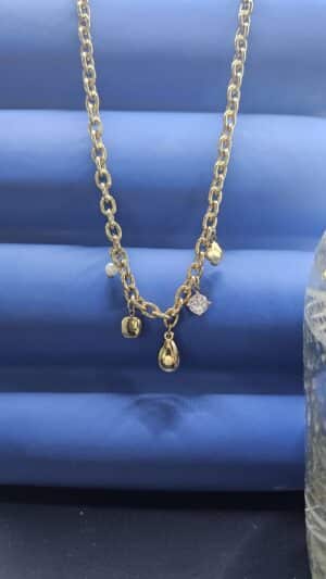 Collier Nostra