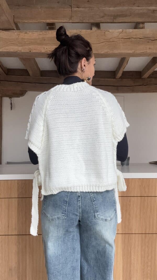 Pull sans manche Lili – Image 4