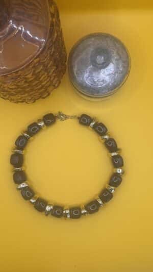 Collier Tara bordeaux