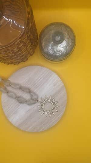 Collier soleil beige