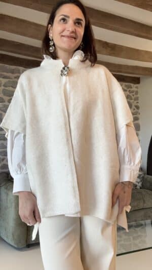 Gilet Tess avec broche